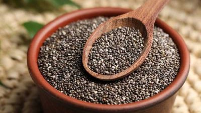 Biji Chia Si Makanan Super yang Bisa Bantu Turunkan Berat Badan