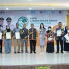 Lima Perusahaan Ritel Raih Penghargaan Pengurangan Kantong Plastik di Subang