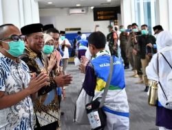 445 Jamaah Haji Kloter 6 Asal Majalengka Pulang, Disambut Bupati di BIJB Kertajati