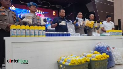 Bongkar Pabrik Rumahan Pemalsu Pestisida di Subang: Residivis Raup Rp150 Juta Sekali Produksi