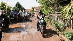 Tinjau Jalan Rusak di Desa Pangsor, Bupati Subang: Pembangunan tidak hanya dibicarakan, tetapi benar-benar dirasakan