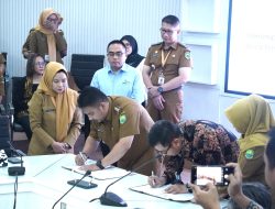 Teken MoU dengan 15 Lembaga, Bupati Subang: Masyarakat Tak Boleh Lagi “Dipinpong” Urus Administrasi!
