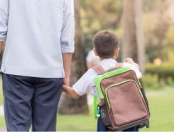 Bantu Anak Kembangkan Kemampuan Berbahasa dan Berkomunikasi, Ternyata Ini Manfaat Terapi Wicara untuk Si Kecil!