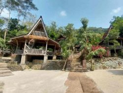Saung Eurih Majalengka, Dari Kepedihan Lingkungan Tumbuh Jadi Ruang Ekspresi dan Ekologi