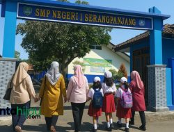 Sistem Domisili, Warga Talagasari Tak Lulus Masuk di SMPN 1 Serangpanjang Subang