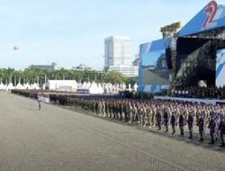 Presiden Prabowo Minta Komandan Upacara Hari Bhayangkara Menghadap Usai Acara