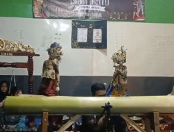 Siswa SMAKOT Subang Jadi Dalang Wayang Golek, Pelestarian Budaya Tumbuh di Tengah Era Digital