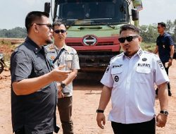 Tertangkap Basah! Bupati Subang Hentikan Galian Tanah Merah Ilegal di Pagaden