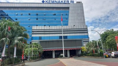 Ruang K3 Kemnaker Disegel KPK Usai OTT Wamenaker Immanuel Ebenezer