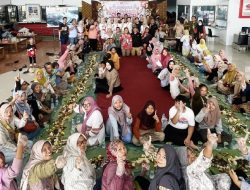 Hari Pelanggan Nasional, Tridjaya Motor Pagaden Subang Ajak Pelanggan Ngaliwet Berjamaah