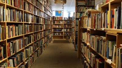 Peran Pustakawan Sangat Krusial Namun Kesejahteraan Masih Terabaikan