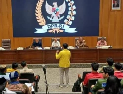 Mahasiswa Temui Pimpinan DPR, Soroti Krisis Ekonomi dan Desak Investigasi Dugaan Makar
