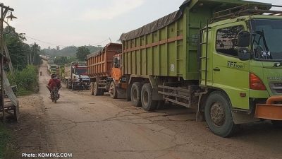 Gubernur Jabar Tutup Sementara Tambang di Parung Panjang