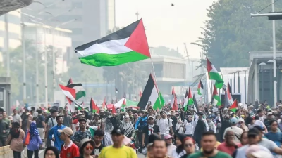 Ribuan Warga dan Selebritas Gelar Aksi Bela Palestina di Depan Kedubes AS
