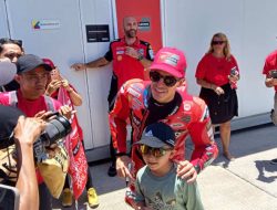 Suasana Meriah Warnai Hari Pertama MotoGP Mandalika 2025