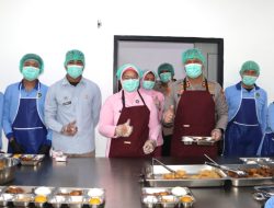 Pastikan Mutu dan Kualitas Gizi, AKBP Dony Eko Tinjau Dapur MBG di SPPG Polres Subang 
