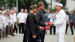 Gubernur Jabar Serahkan 641 SK Kepala Sekolah, Prioritaskan Penugasan Dekat Domisili