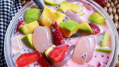 Resep Es Buah Segar ala Rumahan, Simpel tapi Enak Banget Loh!