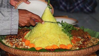 Berikut Resep Nasi Kuning Tanpa Santan yang Tetap Gurih dan Harum