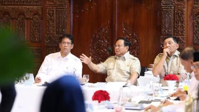 Presiden Prabowo Gelar Rapat Terbatas Bahas Devisa, Pajak, dan Ketahanan Pangan