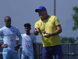 Bojan Hodak Kembali Latih Persib, Isu ke Timnas Indonesia Terbantahkan