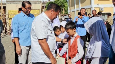 Bupati Majalengka Salurkan Bantuan Pendidikan bagi Siswa Tidak Mampu yang Belum Tercover Program KIP