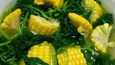 Menu Sederhana Namun Penuh Gizi, Inilah Cara Membuat Sayur Bening Bayam Jagung Manis yang Segar dan Lezat