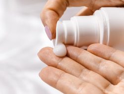 Berikut Tanda-tanda Sunscreen Tidak Cocok di Kulit yang Perlu Kamu Waspadai!