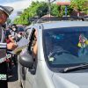 Hari Pertama, Polres Subang Tindak Pengendara Tanpa Helm di Depan Petugas Saat Operasi Zebra
