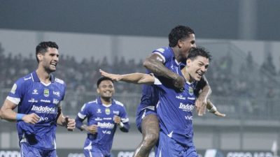 Persib Tekuk PSM 1-0, Maung Bandung Puncaki Klasemen