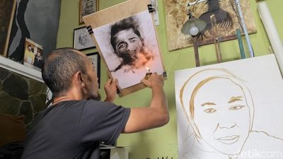 Seniman Sukabumi Menyulap Kopi dan Asap Jadi Karya Bernilai Tinggi