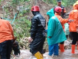 Banjir dan Longsor Terjang Cisalak Subang, Empat Rumah Rusak dan Sawah Terdampak