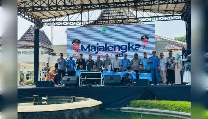 Baznas Majalengka Dorong Pemerataan Sarjana di Setiap Desa