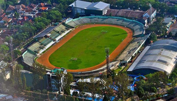 Stadion Siliwangi, Kisah dari Lapangan Militer Hindia Belanda