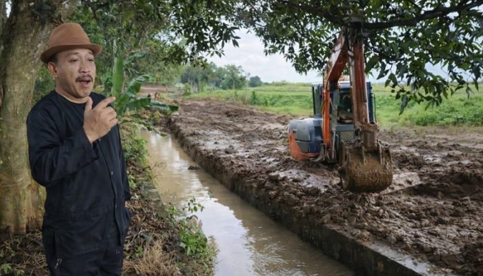 Kades Jabong Bangun Saluran Air Baru, Dukung Kelancaran Irigasi Pertanian Warga di Subang