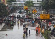 Banjir Rendam 48 RT dan 29 Ruas Jalan di Jakarta, Ribuan Warga Terdampak