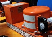 KNKT Unduh Black Box Pesawat ATR 42-500, Rekam Percakapan Pilot 2 Jam