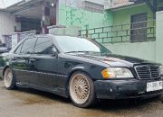Mercedes C200 1996 Dijual di Subang Harga Rp35 Juta, Cocok untuk Penggemar Sedan Klasik