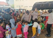 Polwan Polres Subang dan Polsek Pamanukan Lakukan Trauma Healing untuk Anak Korban Banjir