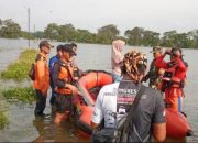 Tim SAR Gabungan Cari Warga Serang yang Terseret Arus Banjir
