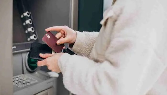 BNI dan Mandiri Sediakan ATM Pecahan Rp10 Ribu & Rp20 Ribu, Ini Lokasi ATM-nya