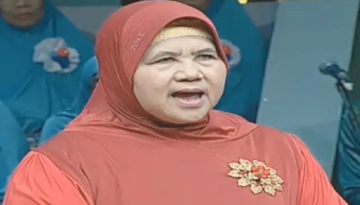 Mamah Dedeh, Penceramah Ceplas-ceplos yang Tetap Dicintai Jamaah