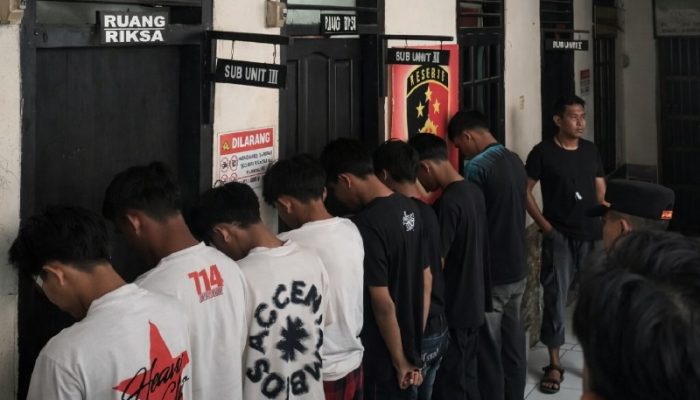 Perang Sarung di Pantura Dibubarkan Polisi, 8 Remaja Diciduk Polsek Pamanukan Subang