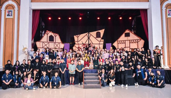 Teater “World of Fantasy” Dorong Pertumbuhan Industri Kreatif Sukabumi