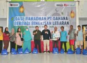 PT Dahana Bagikan 1.500 Bingkisan Lebaran untuk Masyarakat Subang