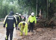 Hujan Deras Picu Longsor di Nagreg, Jalur Bandung-Garut Sempat Lumpuh