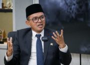 Konflik Timur Tengah, DPR Desak Pemerintah Lindungi Jemaah Umrah
