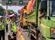 Polres Subang Umumkan Mulai 13 Maret, Truk Sumbu 3 Tak Boleh Masuk Tol