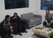 Ibu Ini Tertinggal di Rest Area Cipali, Polisi Subang Antarkan Hingga Bertemu Keluarga di Bekasi