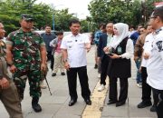 Sidak Parkir Liar, Wali Kota Cirebon Ultimatum Pengusaha: Trotoar Bukan Tempat Parkir